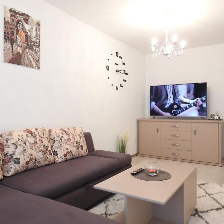 Trust Apartaments 2 براشوف المظهر الخارجي الصورة